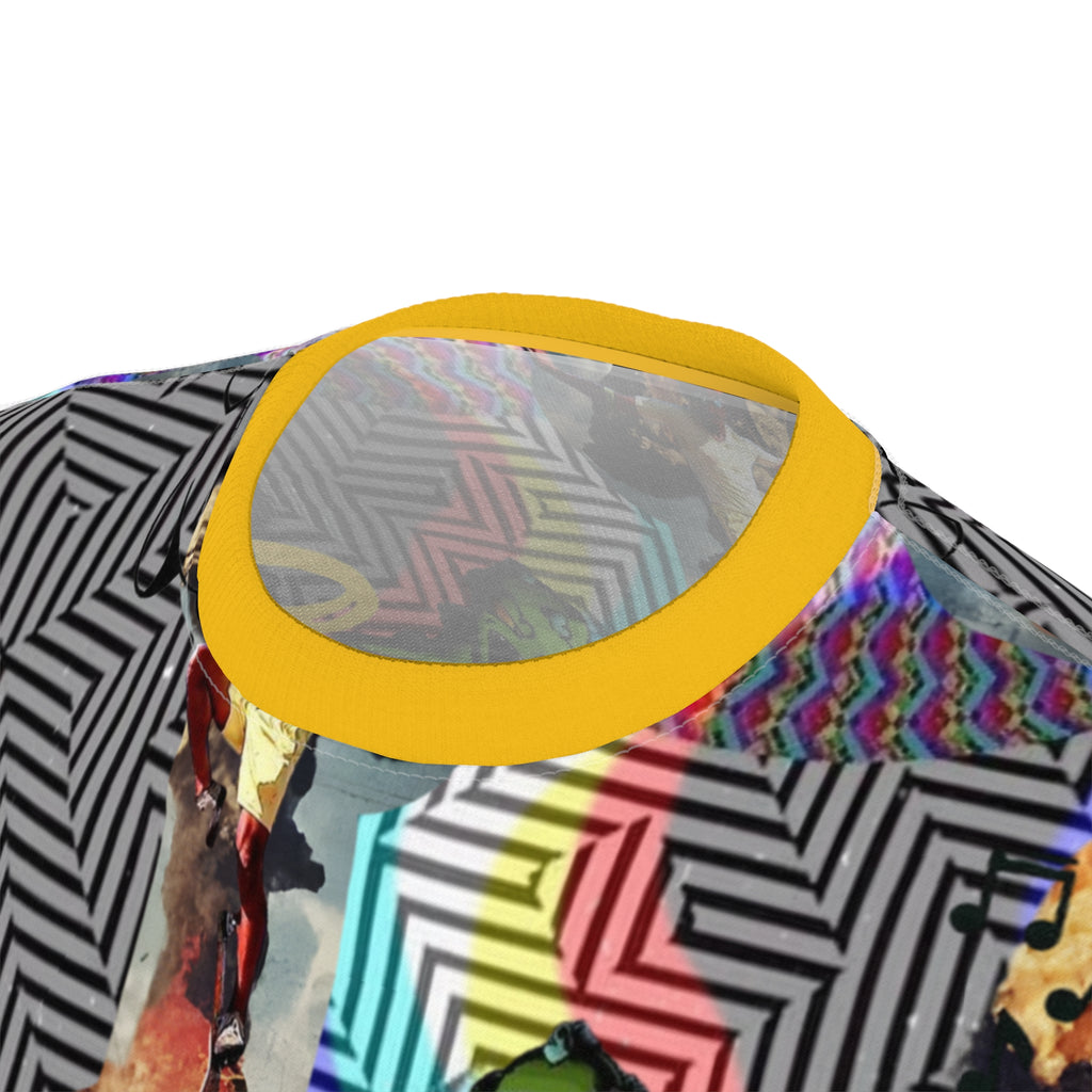 Astronaut Beach Vibes Tee, Unisex Graphic T-Shirt, Summer Fashion, Unique Streetwear, Fun Gift for Space Lovers and Beachgoers